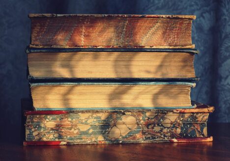 Cumpar carti de orice fel